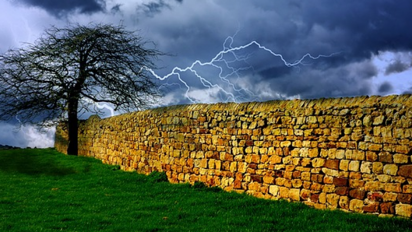Unwetterschäden - Schadenmeldung bei Versicherung Unwetterschäden - Schadenmeldung bei Versicherung