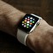 Eine Smartwatch: Die "Smart Insurance"-Tarife der Generali zielen auf die Generation Selbstoptimierung (Symbolbild). Generali erfolgreich mit "Smart Insurance"-Tarifen