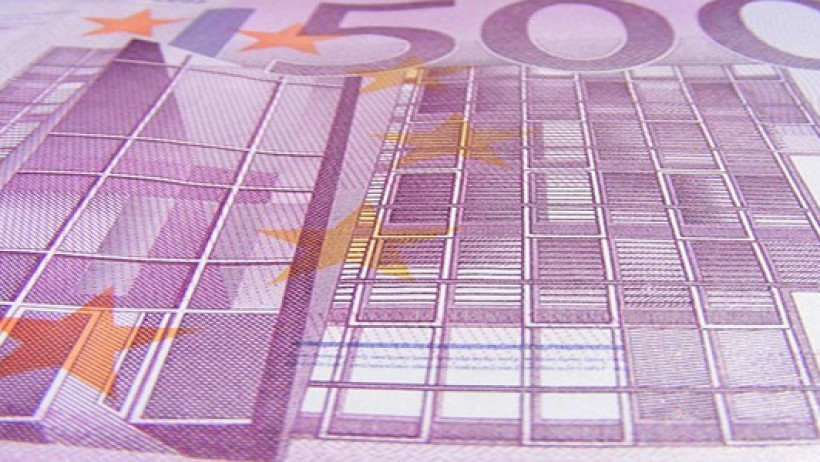 Steuerhinterziehung - Mehreinnahmen von bis zu 600 Millionen Euro durch Selbstanzeigen Steuerhinterziehung - Mehreinnahmen von bis zu 600 Millionen Euro durch Selbstanzeigen