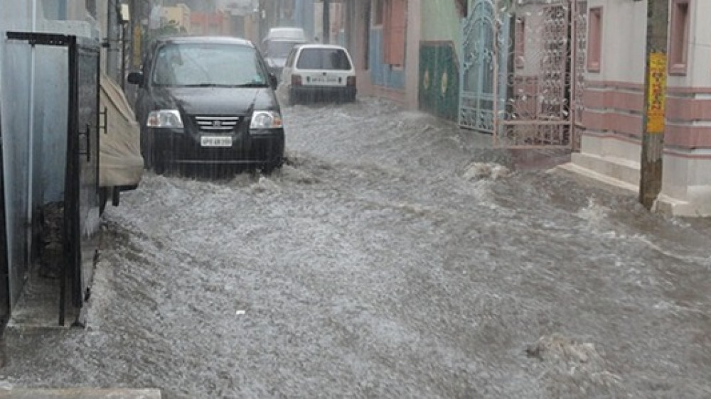 Ist Grundwasser eine Schadensursache, kann nur die Elementarschadenversicherung finanzielle Unterstützung gewährleisten.