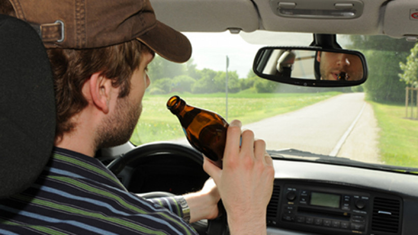 Alkoholverbot - Drei Viertel der Deutschen fordern Null-Promille-Grenze für Fahranfänger Alkoholverbot - Drei Viertel der Deutschen fordern Null-Promille-Grenze für Fahranfänger
