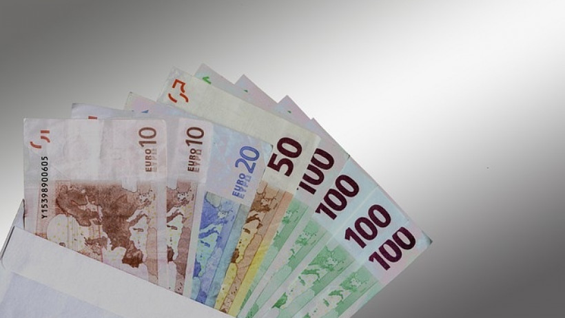 Geld im Umschlag Geld im Umschlag