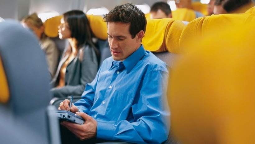 WLAN an Bord - Air Berlin folgt Lufthansa mit WLAN-Angebot WLAN an Bord - Air Berlin folgt Lufthansa mit WLAN-Angebot
