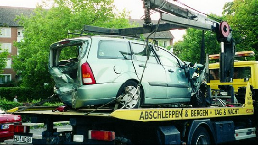 Vergleich - ADAC vs. Kfz-Schutzbrief - Was ist günstiger? Vergleich - ADAC vs. Kfz-Schutzbrief - Was ist günstiger?