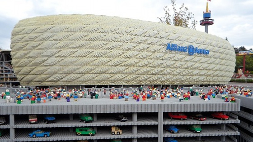 Allianz Versicherung kauft sich bei Bayern München ein Allianz Versicherung kauft sich bei Bayern München ein