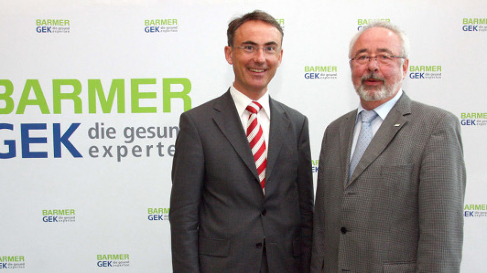 Die Barmer GEK plant einen Stellenabbau im großen Stil. Bis 2018 sollen 3.500 der aktuell 16.900 Arbeitsplätze abgebaut werden.