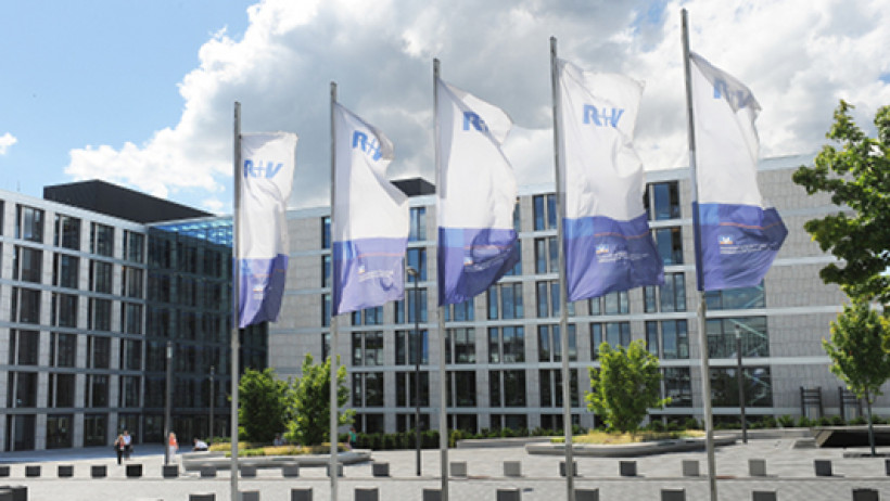 R+V Versicherung - Gewinn und neue Arbeitsplätze R+V Versicherung - Gewinn und neue Arbeitsplätze