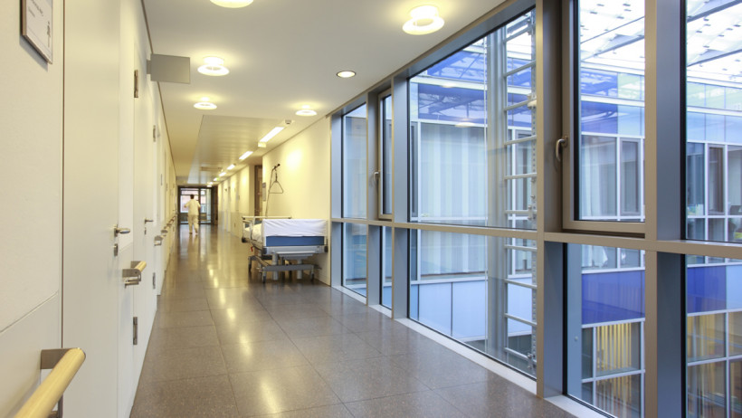 Bundesgesundheitsminister Gröhe plant Krankenhausreform Bundesgesundheitsminister Gröhe plant Krankenhausreform