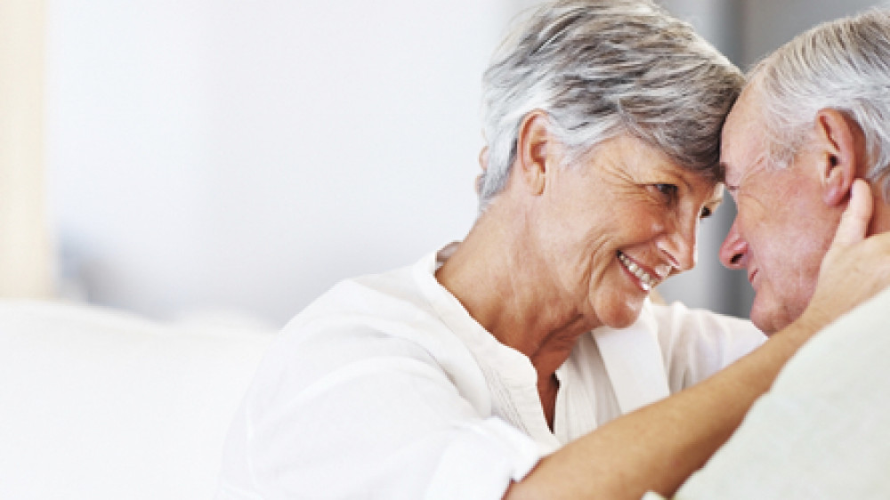 Geld oder Liebe? Neurentner erhalten mehr Geld - aber deutlich weniger als langjährige Ruheständler.