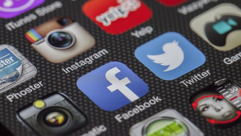 Social Media Versicherungsmakler Facebook AMC Marketing Social Media Versicherungsmakler Facebook AMC Marketing