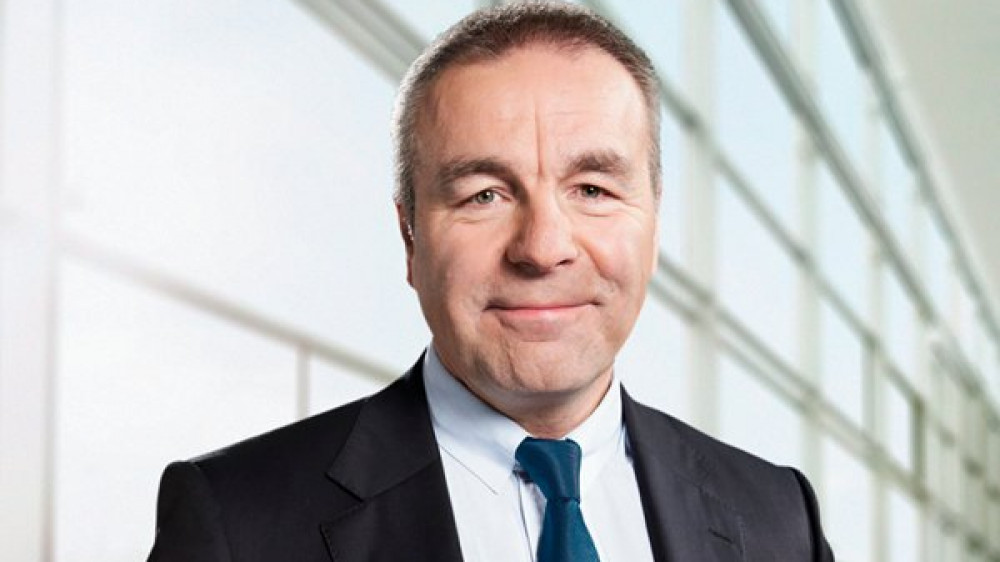 Ralf Berndt, Vorstandsmitglied der Stuttgarter Versicherung, sprach mit Versicherungsbote über das neue Courtagemodell in der Altersvorsorge.