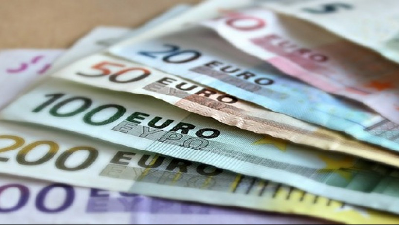 Versicherung Rekordhöhe Versicherung Rekordhöhe