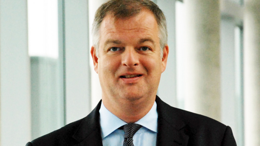 Roland Oppermann wird neuer Vorstand der SparkassenVersicherung.