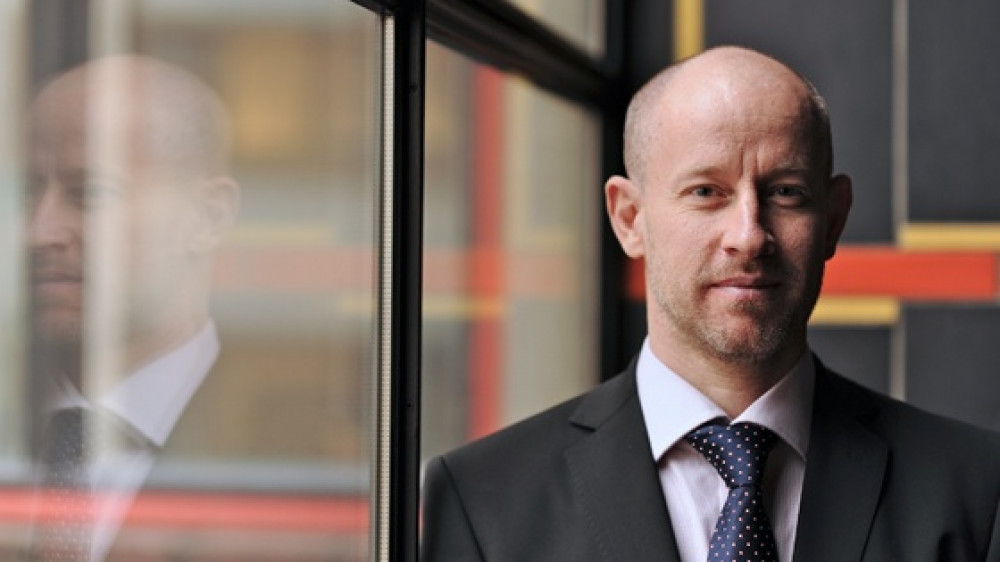 Dietmar Goerz von der Kanzlei Wirth widmet sich der Frage, inwiefern Finanzvertriebe bei der Zusammenarbeit mit freien Vermittlern von der Steuerpflicht befreit sind.