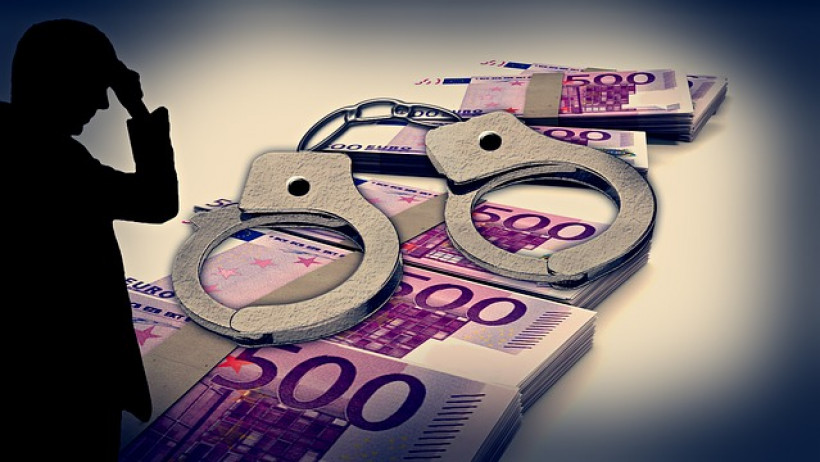 Carsten Maschmeyer - Großrazzia bei Sarasin Bank in Schweiz Carsten Maschmeyer - Großrazzia bei Sarasin Bank in Schweiz