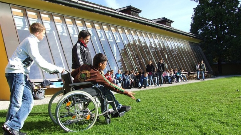 Pflege 2015: Erstes Pflegestärkungsgesetz tritt in Kraft Pflege 2015: Erstes Pflegestärkungsgesetz tritt in Kraft