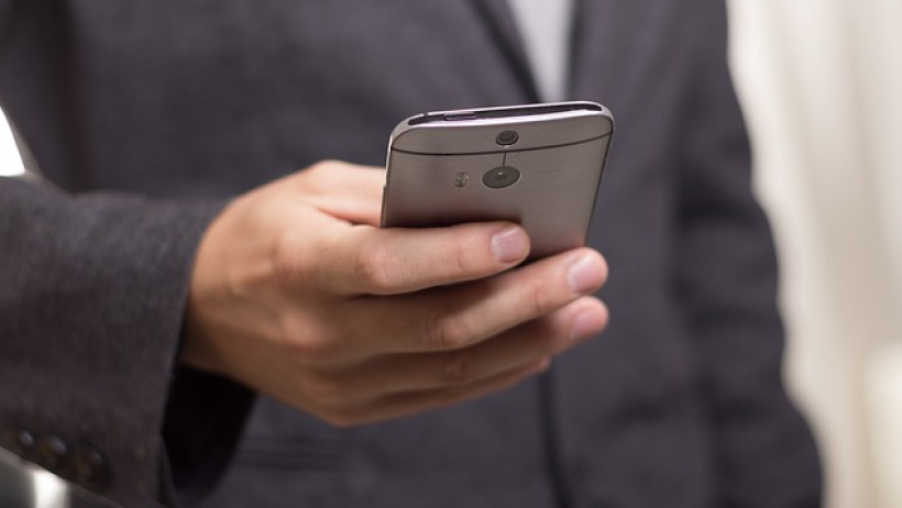 Versicherungs-Webseiten nur selten für Smartphones geeignet Versicherungs-Webseiten nur selten für Smartphones geeignet
