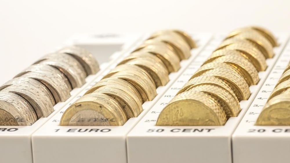 Wieviel Geld bleibt in der Kasse? Jeder zweite Versicherungsmakler erlöst weniger als 50.000 Euro im Jahr (Symbolfoto).