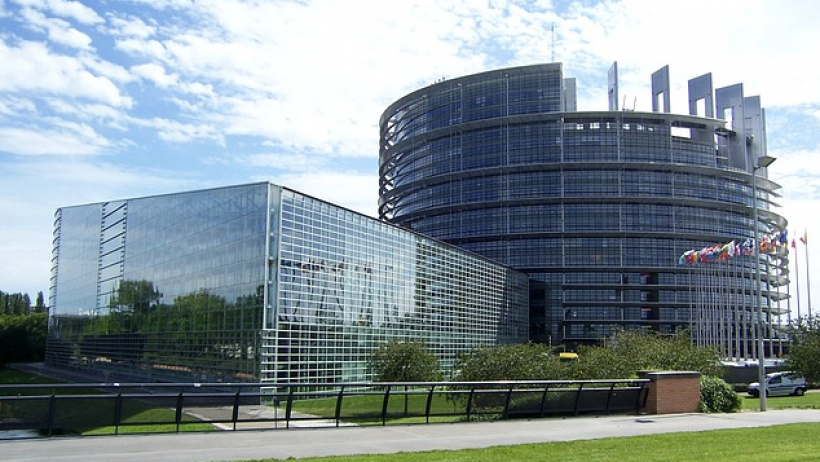 EU-Vermittlerrichtlinie Versicherungen Interview EU-Vermittlerrichtlinie Versicherungen Interview