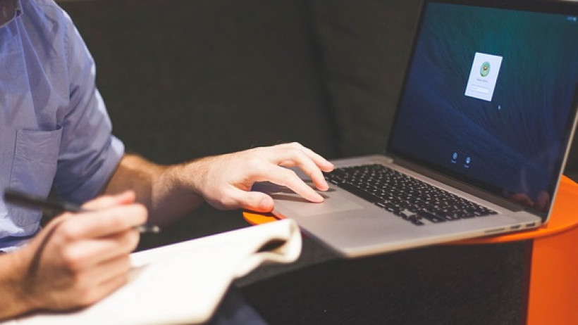 Social Media Content Marketing Versicherungsmakler Komeptenz Ansprechpartner Social Media Content Marketing Versicherungsmakler Komeptenz Ansprechpartner