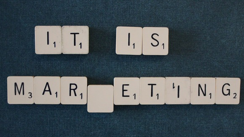 Versicherung und Direktmarketing: Informationen zur rechten Zeit Versicherung und Direktmarketing: Informationen zur rechten Zeit