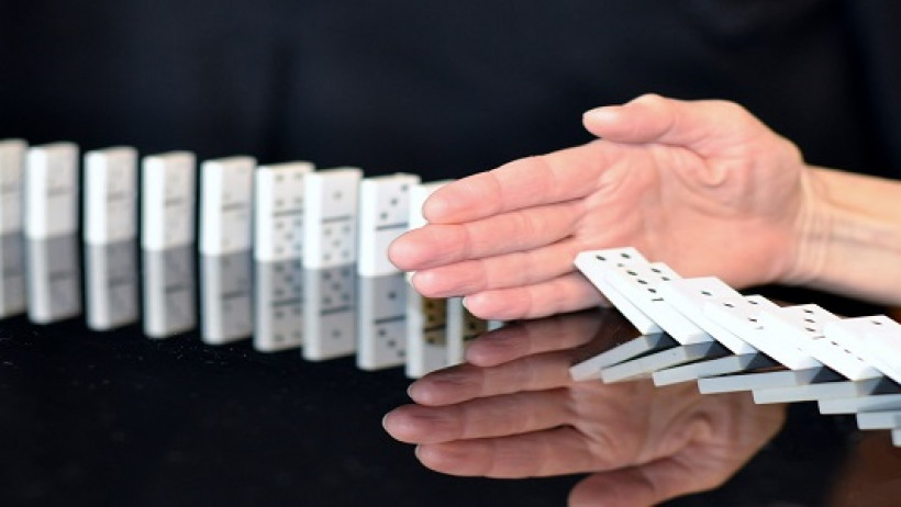 Domino Domino