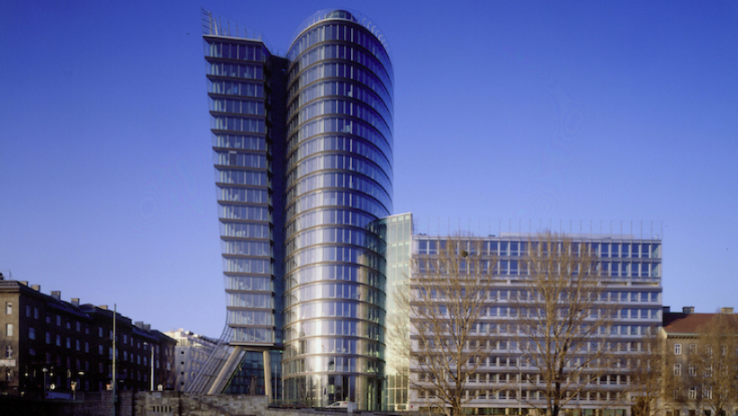 Österreischische Uniqa investiert 500 Millionen Österreischische Uniqa investiert 500 Millionen