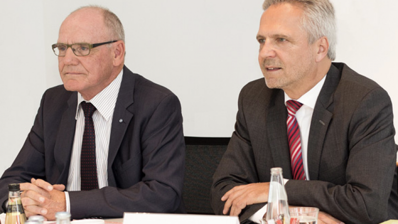 Ombudsmann Versicherungen Beschwerderekord Ombudsmann Versicherungen Beschwerderekord