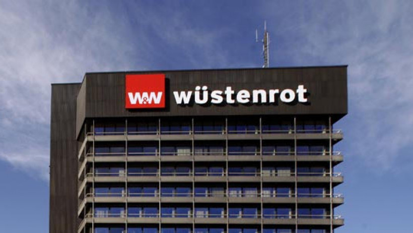 Wüstenrot & Württembergische AG bündelt Baufinanzierung & Standorte. Karlsruhe? Wüstenrot & Württembergische AG bündelt Baufinanzierung & Standorte. Karlsruhe?