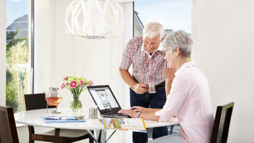 Axa will tausenden ehemaligen Mitarbeitern Betriebsrente abkaufen Axa will tausenden ehemaligen Mitarbeitern Betriebsrente abkaufen