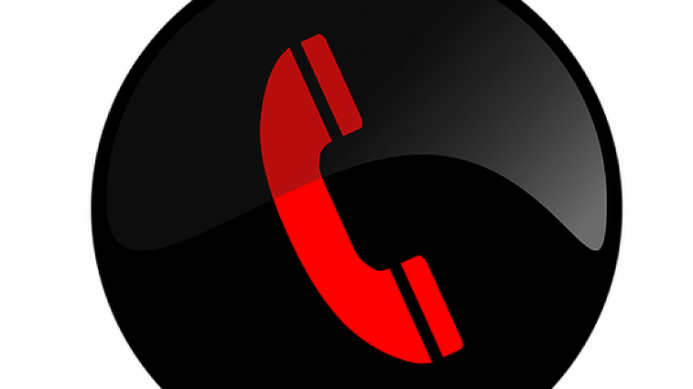 Wer als Dienstleister von seinen Kunden den Kontakt über teurere 0180-Telefonnummer verlangt, der muss sich aller wahrscheinlichen Voraussicht nach demnächst umstellen und EU-konform organisieren.