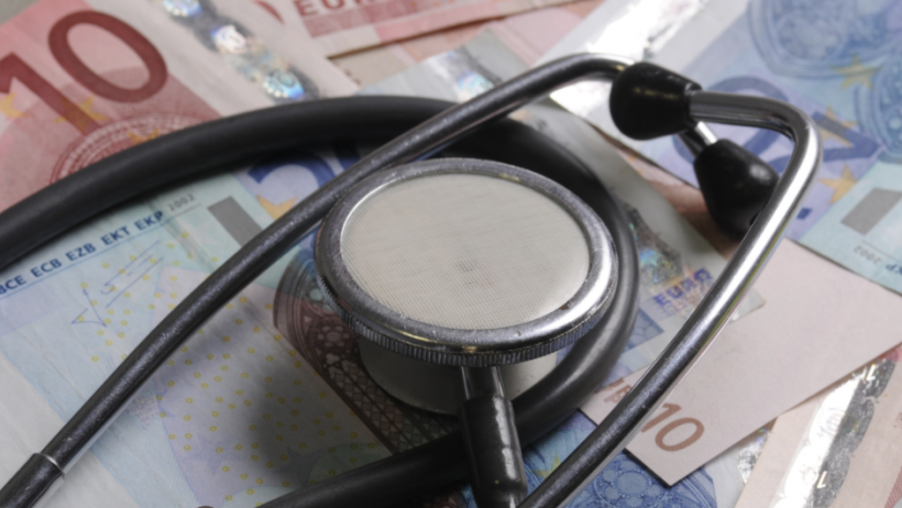 Krankenkassen-Chefs mit ordentlichem Lohnplus Krankenkassen-Chefs mit ordentlichem Lohnplus