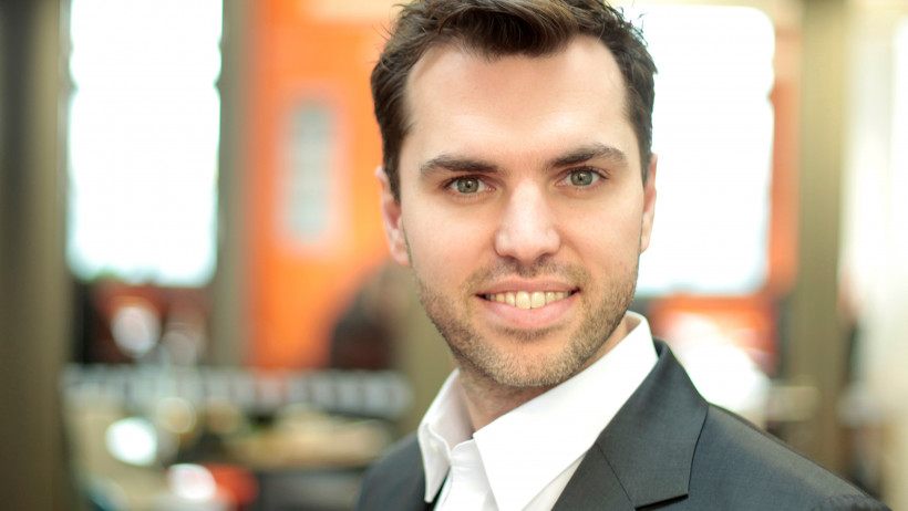 Manuel Nothelfer wird neuer Vertriebschef der Ergo Direkt Manuel Nothelfer wird neuer Vertriebschef der Ergo Direkt