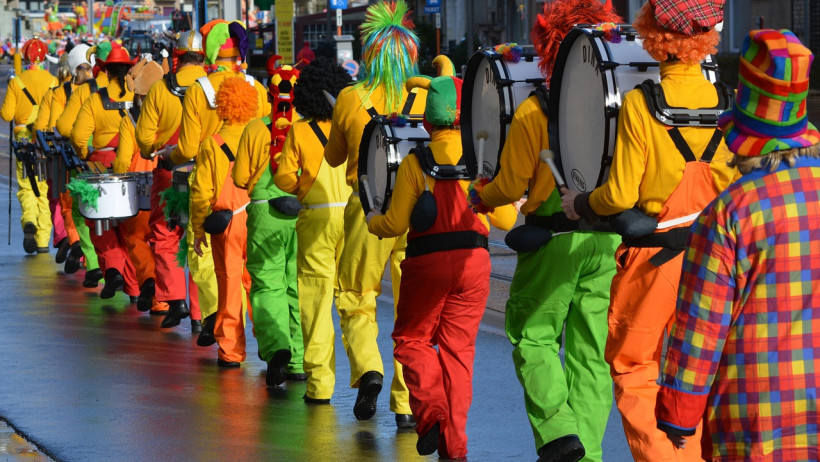Versicherung im Karneval Versicherung im Karneval