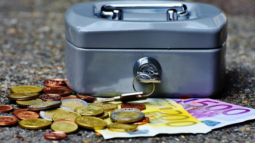 Hausratversicherer Bargeld Summe begrenzt Hausratversicherer Bargeld Summe begrenzt