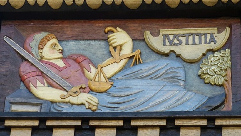 Klauseln in Maklerverträgen rechtswidrig Klauseln in Maklerverträgen rechtswidrig