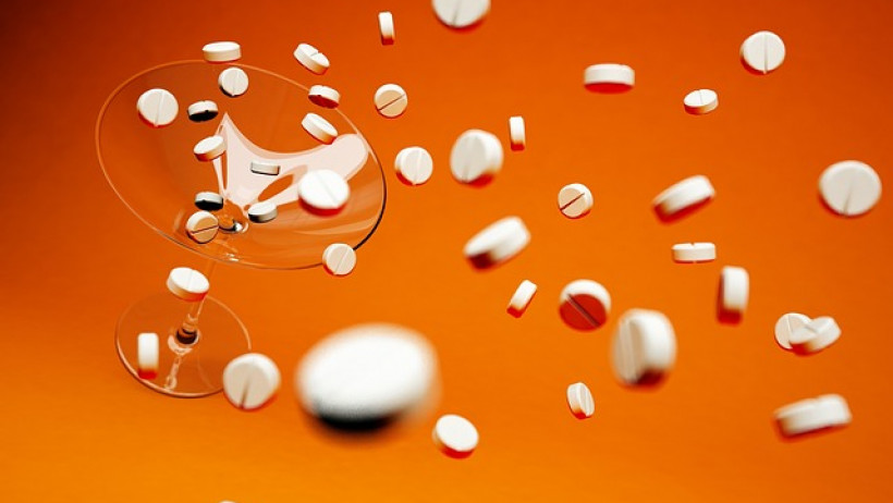 AOK kritisiert Pharma-Industrie AOK kritisiert Pharma-Industrie