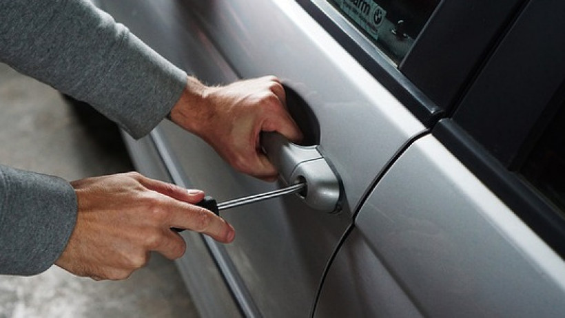 Kfz-Versicherung - Diebstahl-Schäden bei elektronischen Bauteilen steigt deutlich Kfz-Versicherung - Diebstahl-Schäden bei elektronischen Bauteilen steigt deutlich