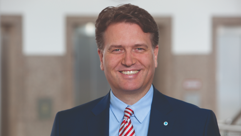 Die Bayerische gegen Provisionsdeckel