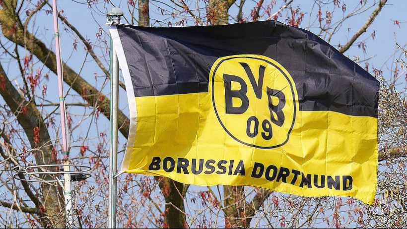 Signal Iduna und Element starten "Borussia-Dortmund-Versicherung" Signal Iduna und Element starten "Borussia-Dortmund-Versicherung"