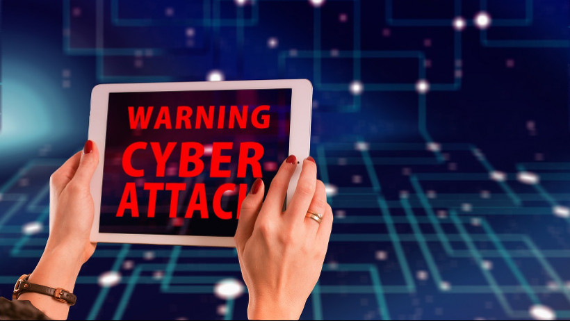 Cyber-Angriffe auf KMU erfolgen meist via E-Mail Cyber-Angriffe auf KMU erfolgen meist via E-Mail