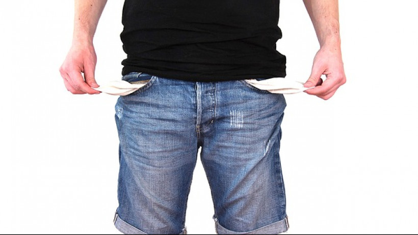 Schulden resultieren oft aus Arbeitslosigkeit und kritischen Lebensereignissen Schulden resultieren oft aus Arbeitslosigkeit und kritischen Lebensereignissen