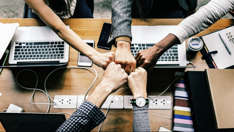 Zurich steigt bei Insurtech Digital Insurance Group ein Zurich steigt bei Insurtech Digital Insurance Group ein