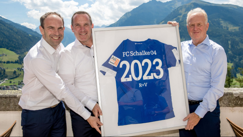 R+V Versicherung dehnt Sponsoring bei Schalke 04 aus R+V Versicherung dehnt Sponsoring bei Schalke 04 aus