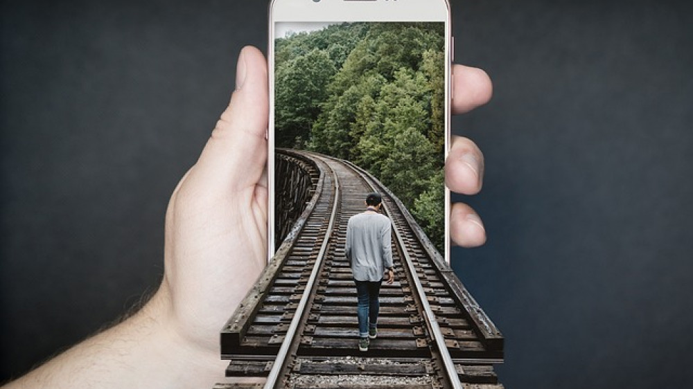 Digital und trotzdem individuell: der Umbau der Versicherungs-Tarife kann auch zu schnell und radikal erfolgen, warnt Neodigital-Gründer Stephen Voss (Symbolbild).