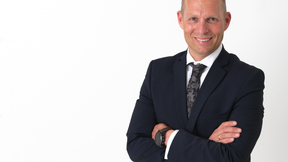 Stephen Voss, Vorstand und Gründer der Neodigital Versicherung AG mit Sitz in Neunkirchen im Saarland.