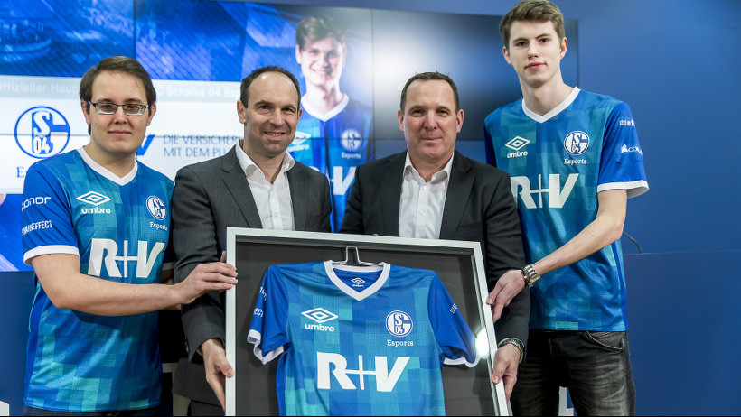 R+V dehnt Sponsoring bei Schalke 04 auf Esports aus R+V dehnt Sponsoring bei Schalke 04 auf Esports aus