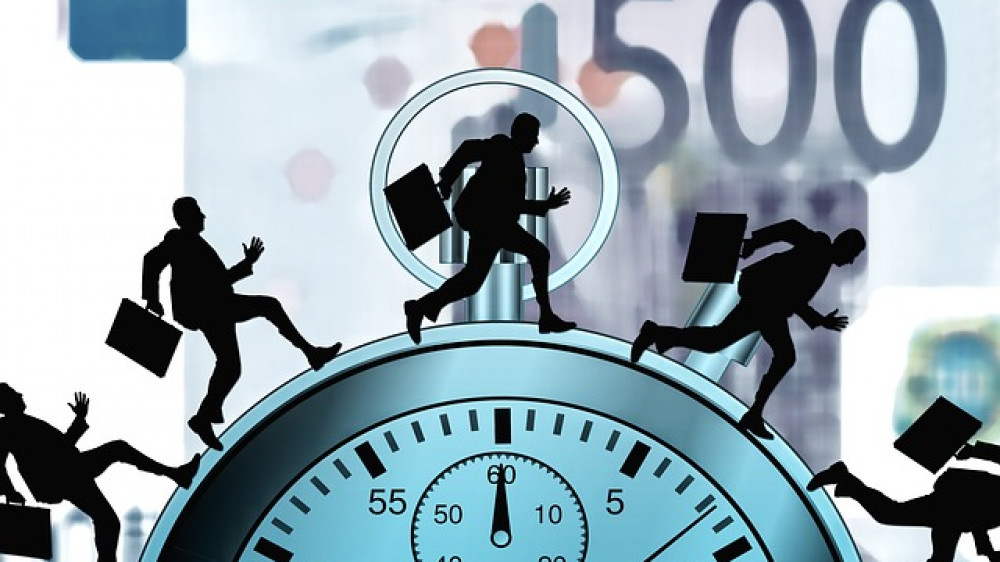 Der "Faktencheck" zu einer Vermittlerumfrage von Franke und Bornberg zeigt: Vermittler fordern von Versicherern mehr Eile ... und gehen zum Teil von unrealistischen Annahmen aus (Symbolbild).