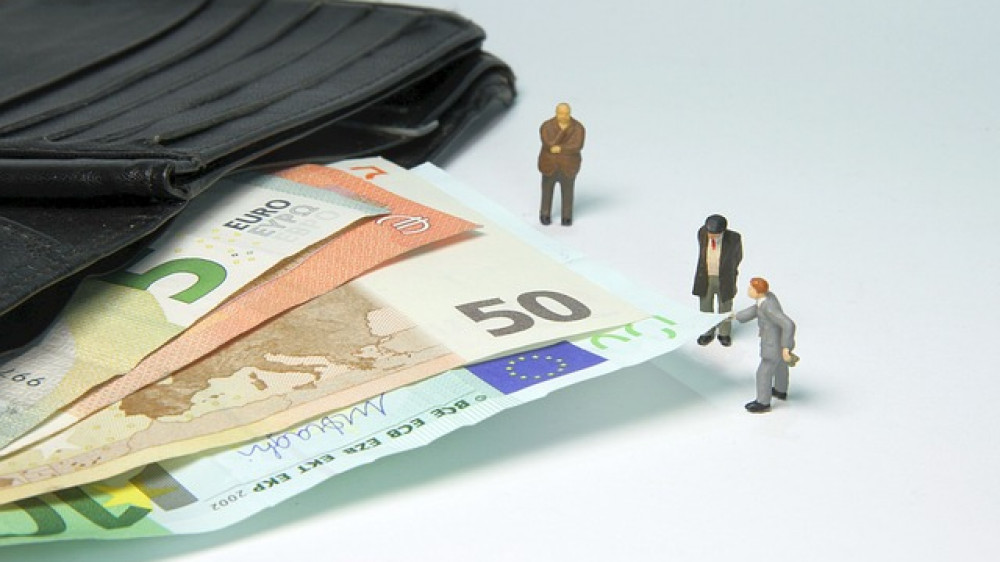 Wo ist noch Geld zu finden? Die Pensionskasse der Steuerberater hat Probleme (Symbolbild).