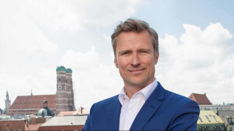 Politik und Versicherer sind gefragt, um unsere Gesellschaft wirksam abzusichern Politik und Versicherer sind gefragt, um unsere Gesellschaft wirksam abzusichern